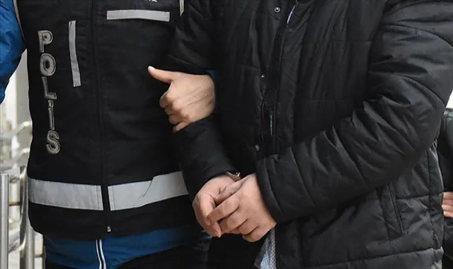 Kozinoğlu’nun ölümünden 9 gün sonra Adli Tıp Kurumu’nda hırsızlık yapan şüphelinin ifadesi alındı (GÜNCELLEME) Kozinoğlu’nun ölümünden 9 gün sonra Adli Tıp Kurumu’nda hırsızlık yapan şüphelinin ifadesi alındı (GÜNCELLEME)